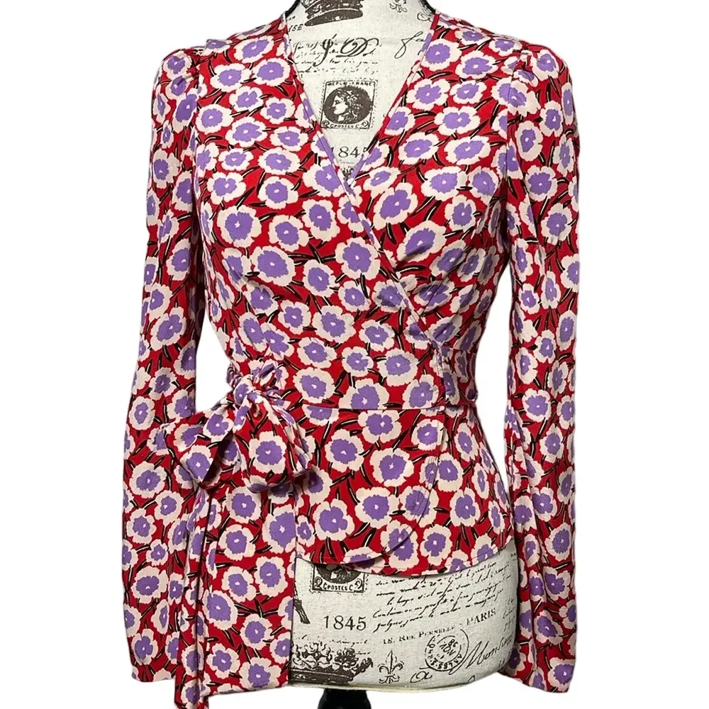 Diane Von Furstenberg Alexia Floral Print Silk Crepe De Chine Wrap Top Size 2 - Picture 4 of 15
